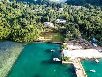 G.A.U. Mechang Lagoon Resort Palau