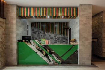 Hotel Sandat legian