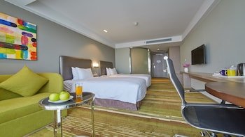 Holiday Inn Express Panjin Downtown