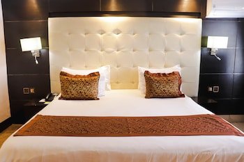 Golden Tulip Hotel - Rivotel