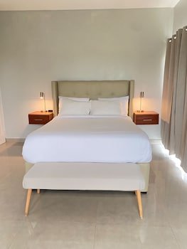 The Ansen Place
