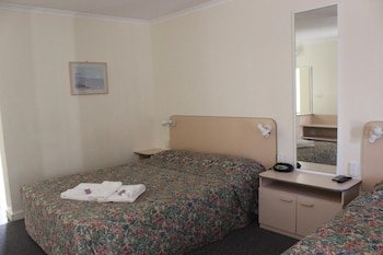 Mid Coast Motor Inn