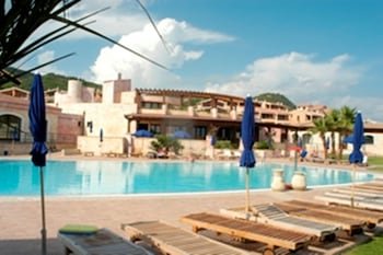 Il Borgo di Porto Corallo