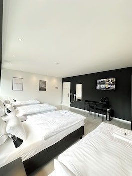 BLK Hostel