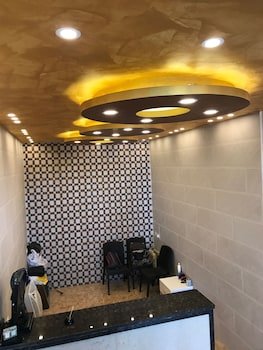Shurooq Shams Hotel & Tours By Sunrise Hotel