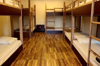 Shurooq Shams Hotel & Tours By Sunrise Hotel
