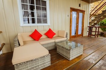 Hidden Jewel Boutique Hotel