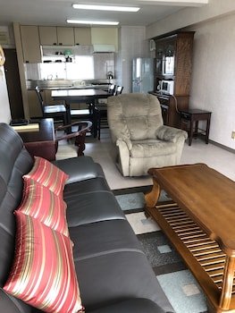 Eagle Lodge