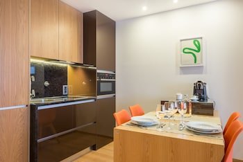 Almada Domus