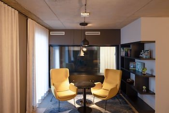 Numa Munich Stark