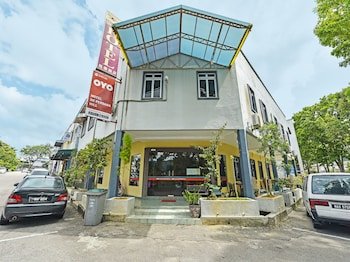 Hotel De Perdana Hill by OYO Rooms