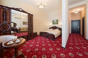 Kamergersky Hotel