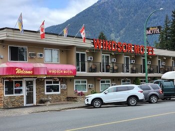 Windsor Motel