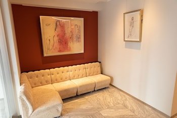 Grand Base Nagoya Ekinishi