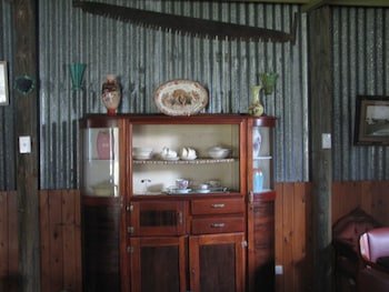 Lovedale Cottages
