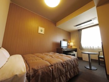 Hotel Route-Inn Takasakieki Nishiguchi