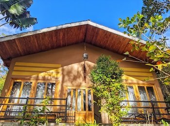 Andasibe Cyperus Hotel
