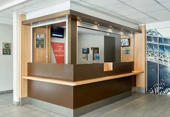 B&B HOTEL Orly Rungis Aéroport 2 étoiles