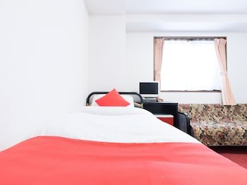 Business Hotel TOKA (Tokyo Business Hotel Donghua)