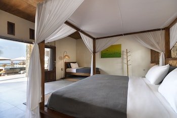 Manduna Resort