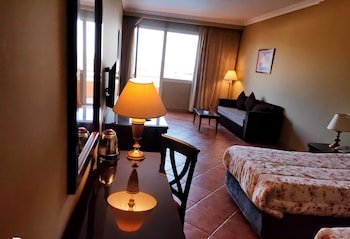 Horizon El Wadi Hotel & Resort