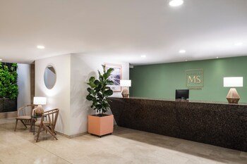 Hotel MS Chipichape Plus