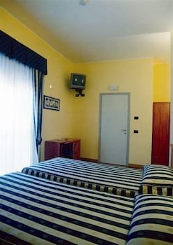Blue Ribbon Hotel