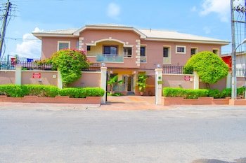 Erith Apartments And Suites