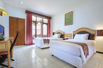 Puri Naga Seaside Cottages
