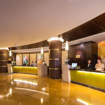Howard Johnson by Wyndham Pearl Plaza Wuhan