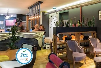 Nice Way Hostel Porto