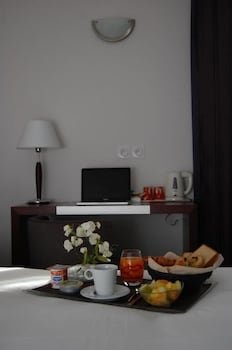 Plessis PARC HOTEL