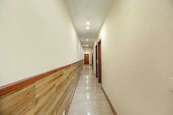 Hotel Melano By FabHotel