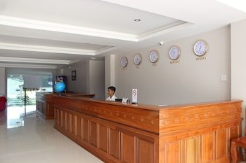 The Grand Riverside Hotel 2