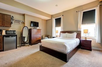Wellington Street Inn