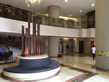 Hotel Dann Carlton