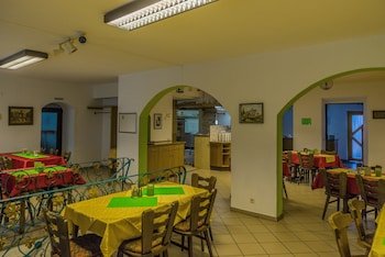 Mühlen Hotel KONSCHAKE Burgen