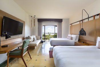 Los Suenos Marriott Ocean & Golf Resort