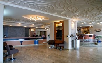Ramada Bucharest Parc Hotel