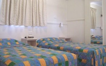 Country Way Motor Inn