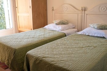 Hotel Le Claux Du Puits