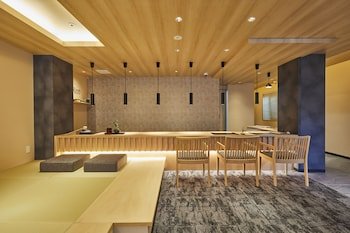 Rinn Shirakawa South