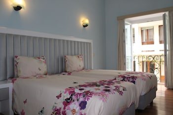 Grande Oceano Guest House