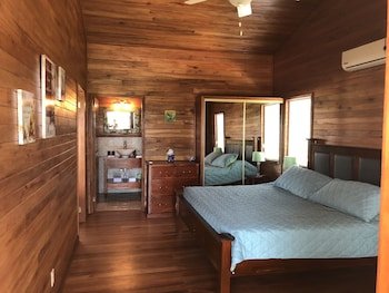 Juntos Cottages