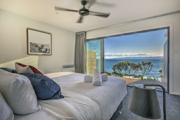 Freycinet Coastal Retreat