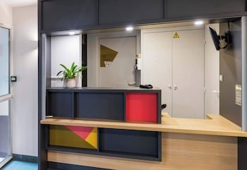 B&B Hotel LAVAL