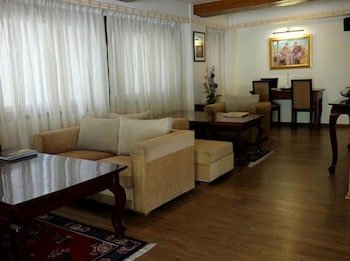 Gyelsa boutique