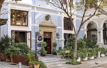 Labotessa Luxury Boutique Hotel