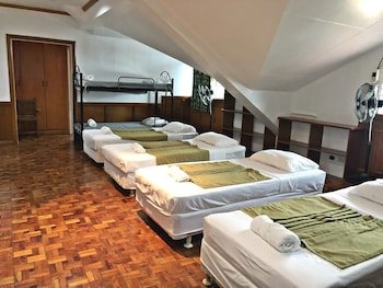 Ang Tahanan Ni Aling Meding Hotel