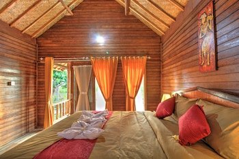 Ayu Hill Bungalows